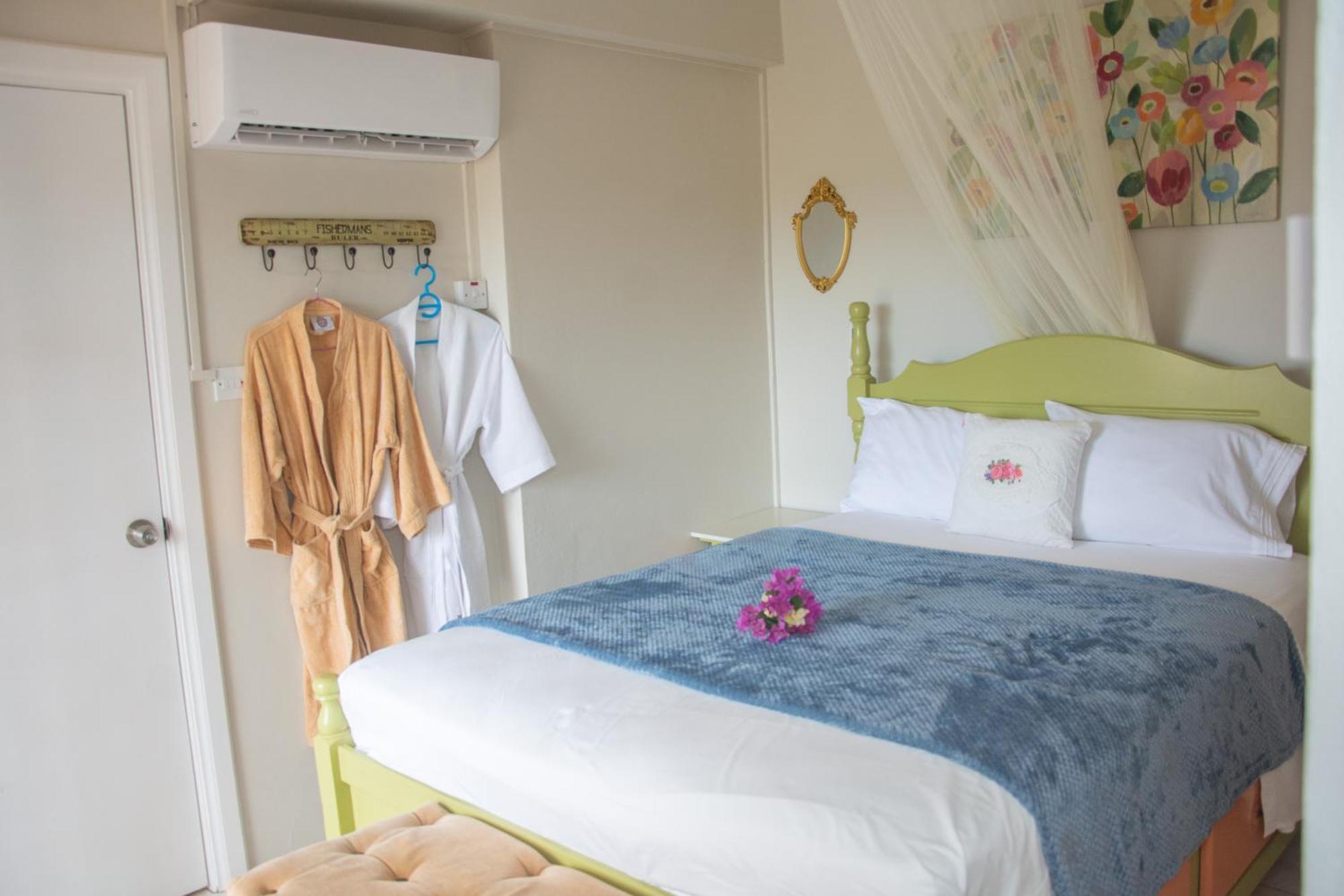 Mountain View Apartments Gros Islet Bagian luar foto