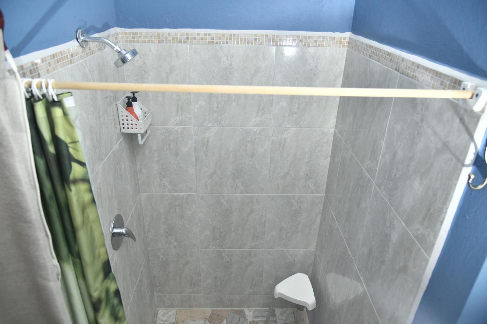 Mountain View Apartments Gros Islet Bagian luar foto